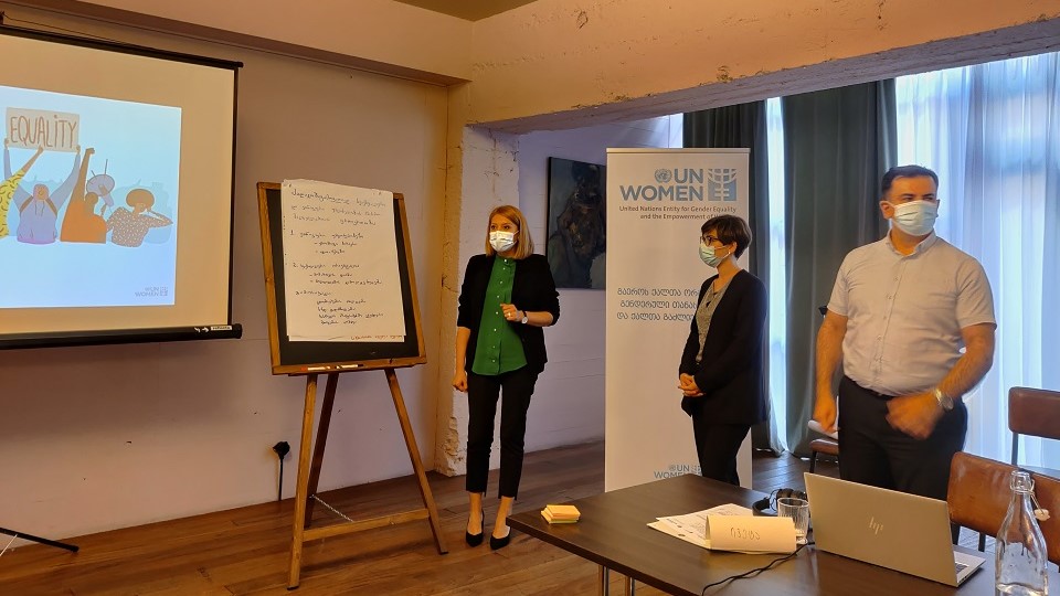Training participants are presenting their group work. Photo: UN Women